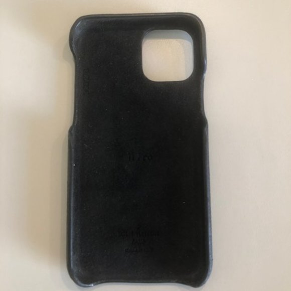 Louis Vuitton Phone Case - 11 Pro - Picture 2 of 9
